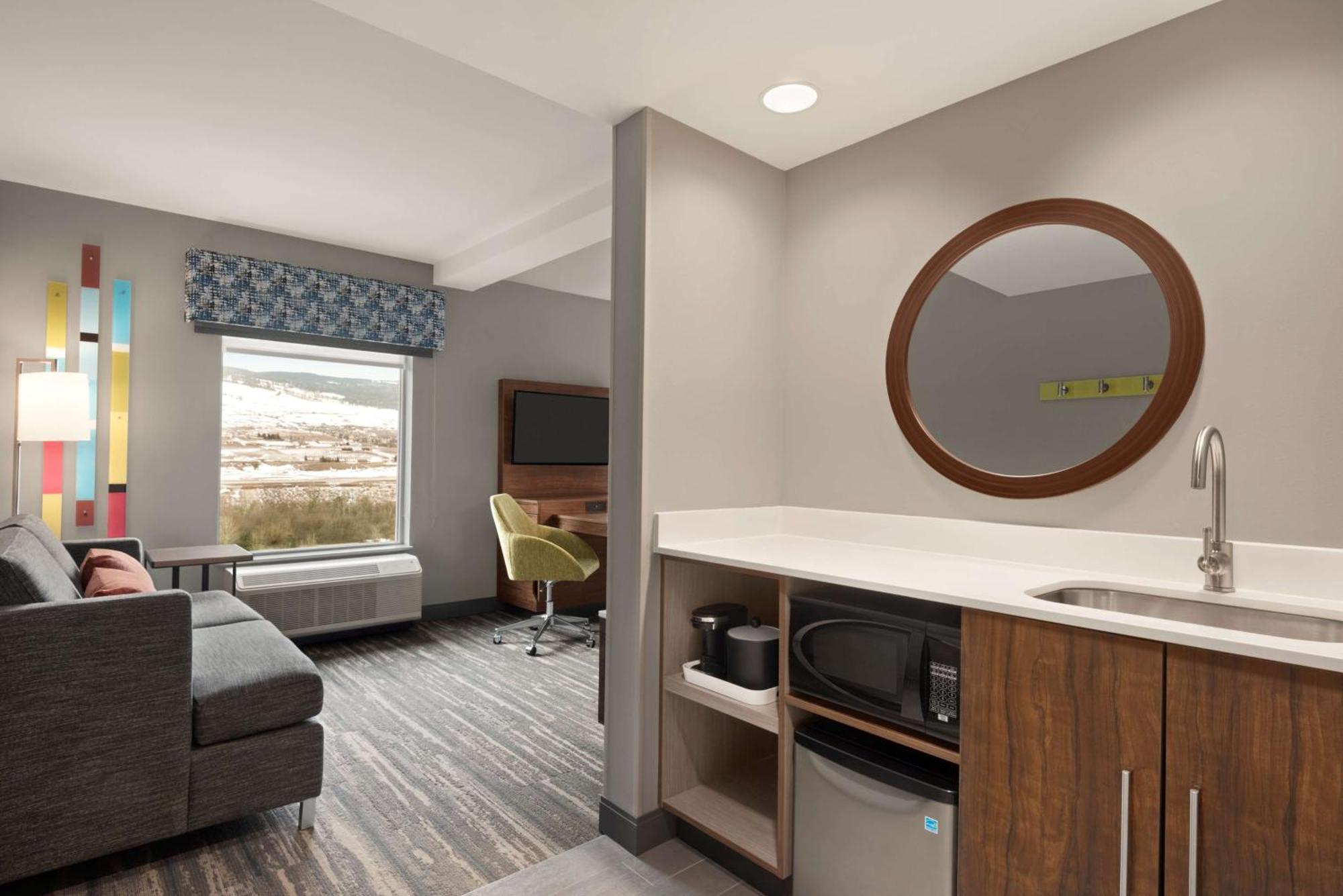 Hampton Inn & Suites Kelowna, British Columbia, Canada מראה חיצוני תמונה