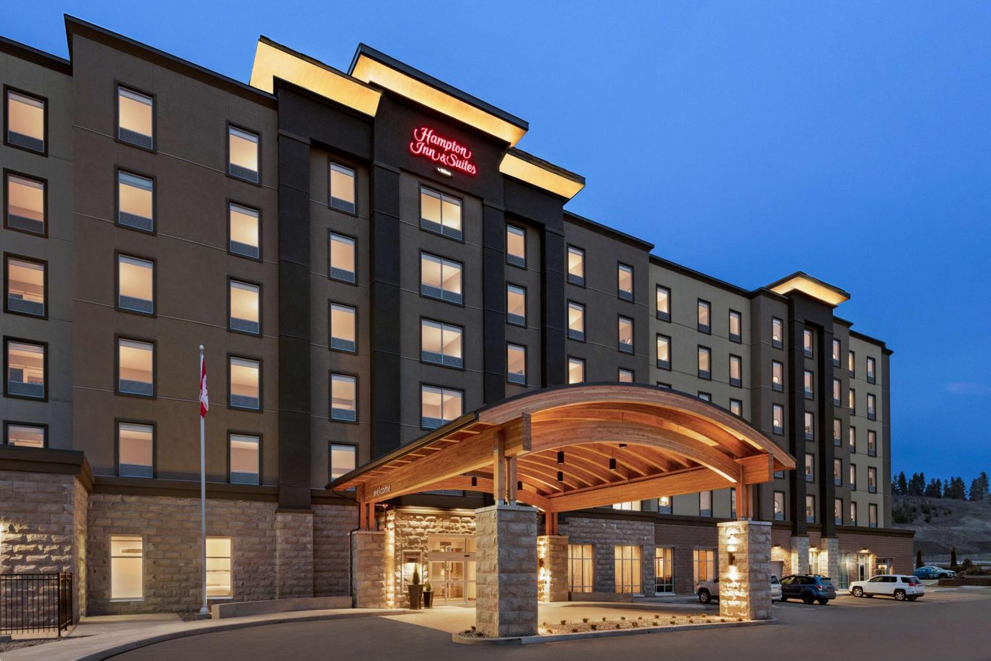 Hampton Inn & Suites Kelowna, British Columbia, Canada מראה חיצוני תמונה